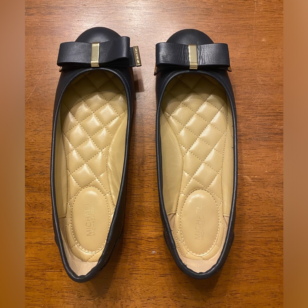 Michael Kors Kiera Navy Bow Flats with Gold Accents 8